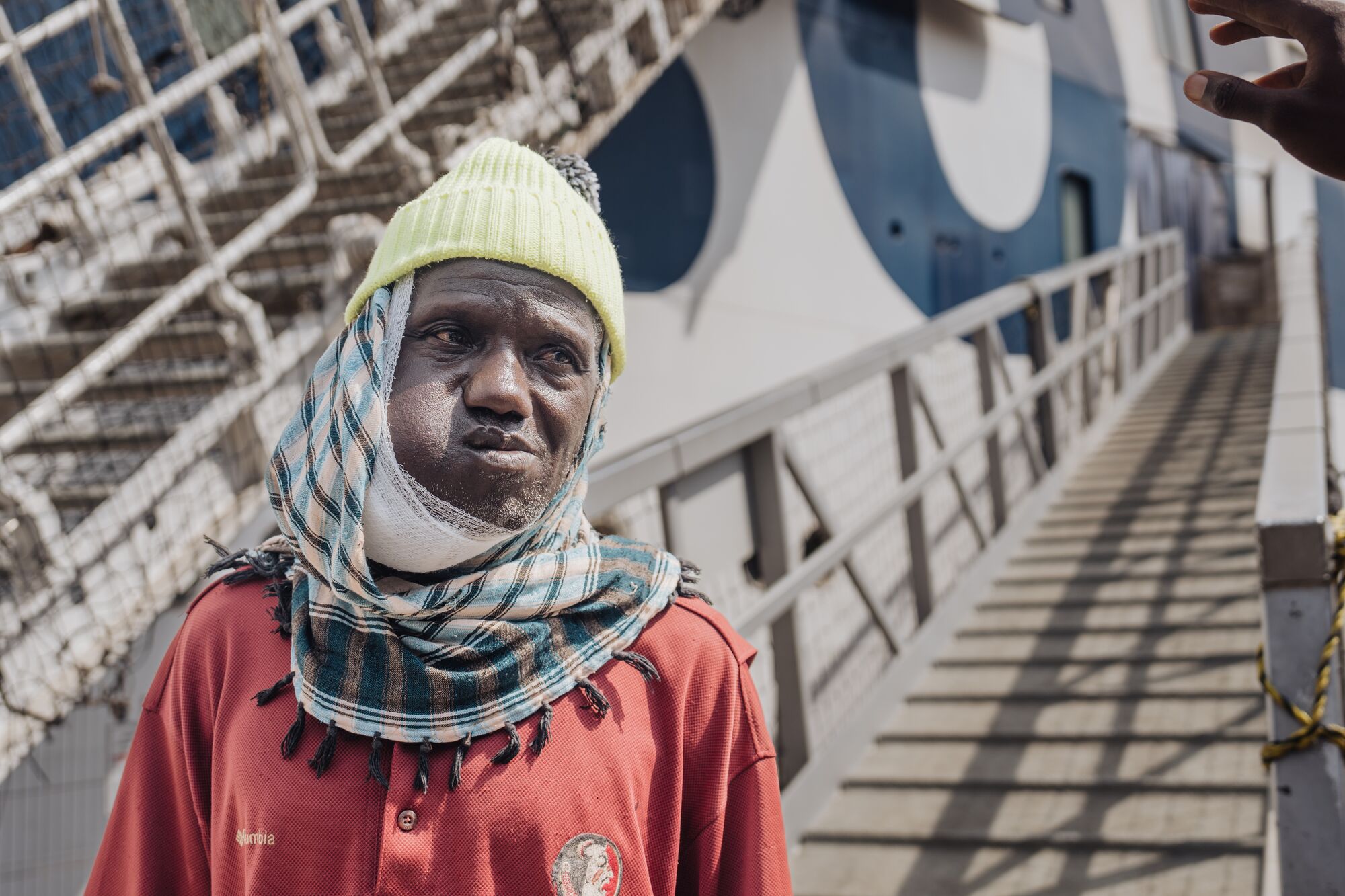 När Farah hörde talas om Global Mercy™ bestämde han sig för att göra ett nytt försök, i hopp om att en specialiserad operation äntligen skulle kunna ge honom det svar han hade letat efter.